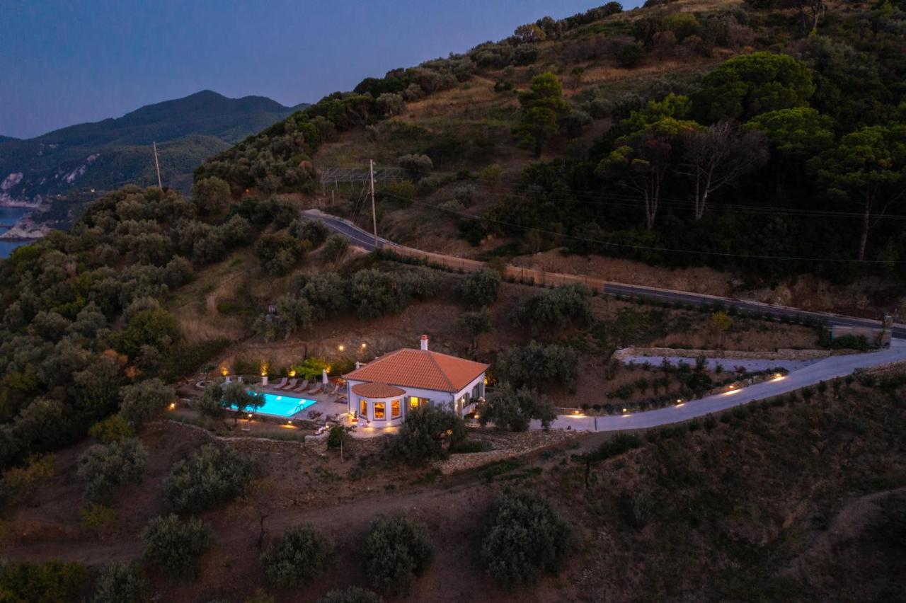 Avgi Villa Glossa Exterior foto