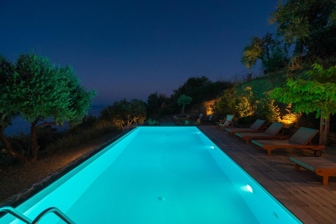 Avgi Villa Glossa Exterior foto